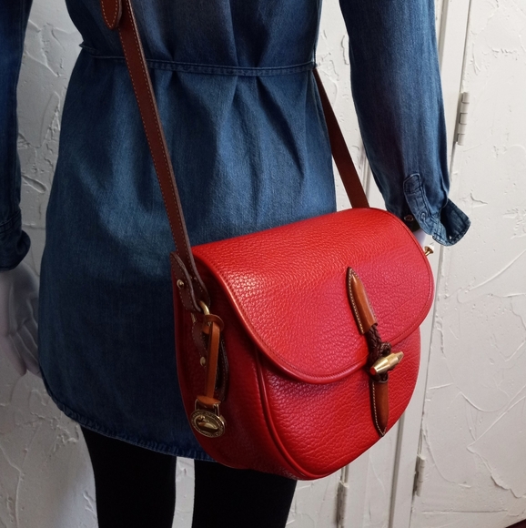 Dooney & Bourke Vintage 1990's, Outback Collection, Large Saddle Bag. - Picture 12 of 15